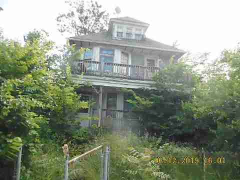 4117 Van Dyke (1)_m.jpg